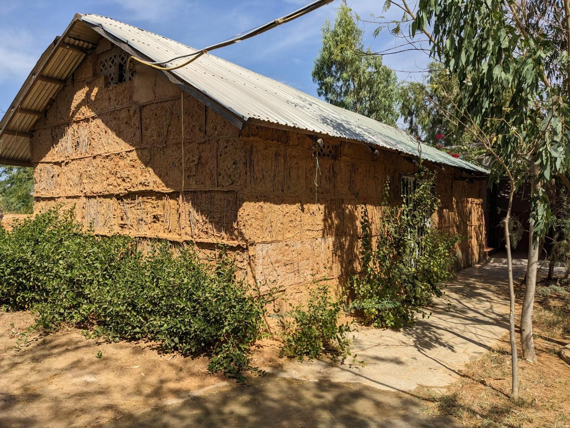 La Maison Blanche Bis Guest House Ndangane Exterior photo